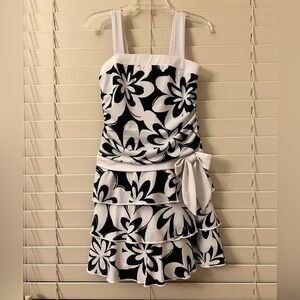 Amy Byer Girl’s 5 Ruffle Flower Floral Print Bow Sleeveless Black White Dress